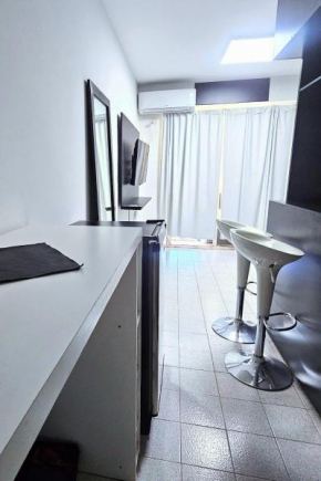 ZONA CENTRO Córdoba Reserva mínima 2 noches Edad 18 a 49 años NO INSISTA